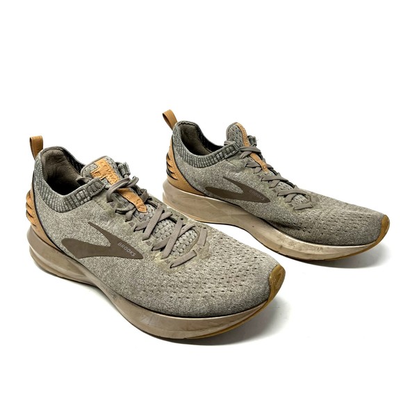 Brooks Mens Levitate 2 LE Tan Jog Running Shoes Lace Up Size 11.5 D 1103021D230
